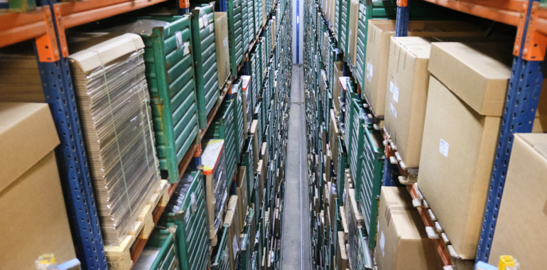 Einführung eines Hochregallager-Verwaltungssystems